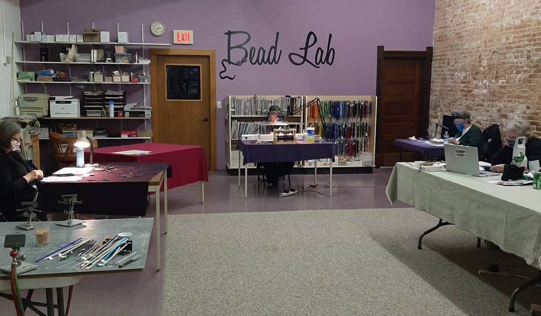 OPEN LAB AT BEADOLOGY IOWA Iowa City IA bead lab
