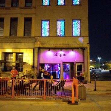 Clique LGBTQ bar in Springfield, Illinois